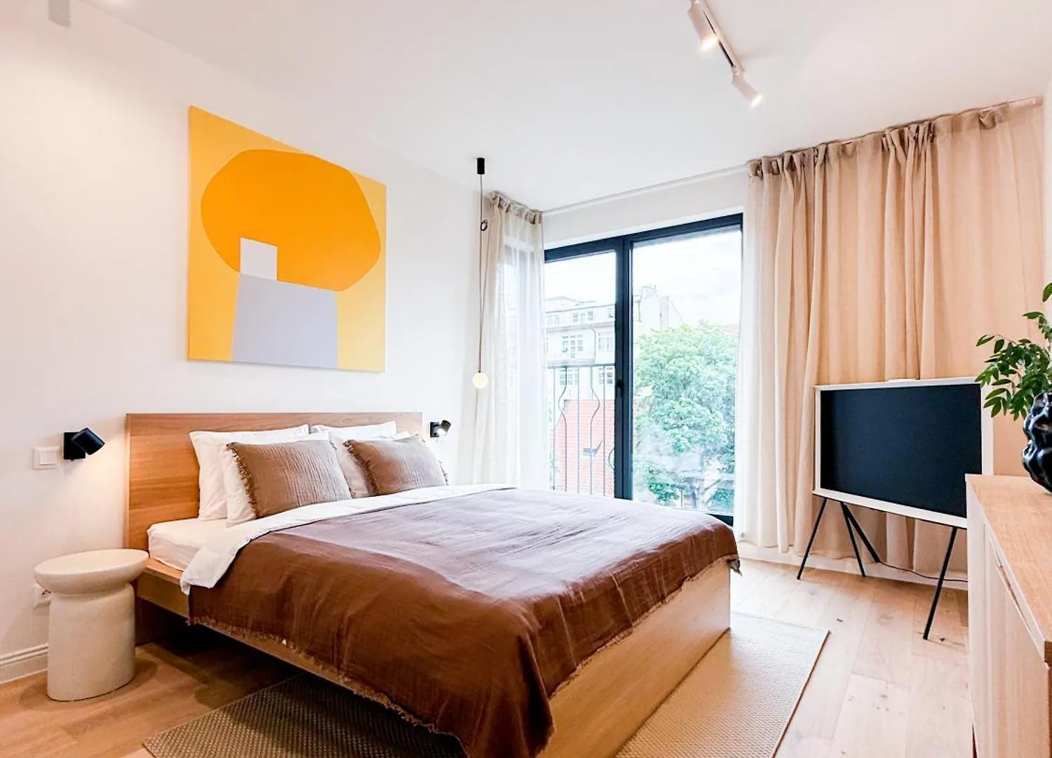 Turnkey I Henry'S Tower Apartments Prague