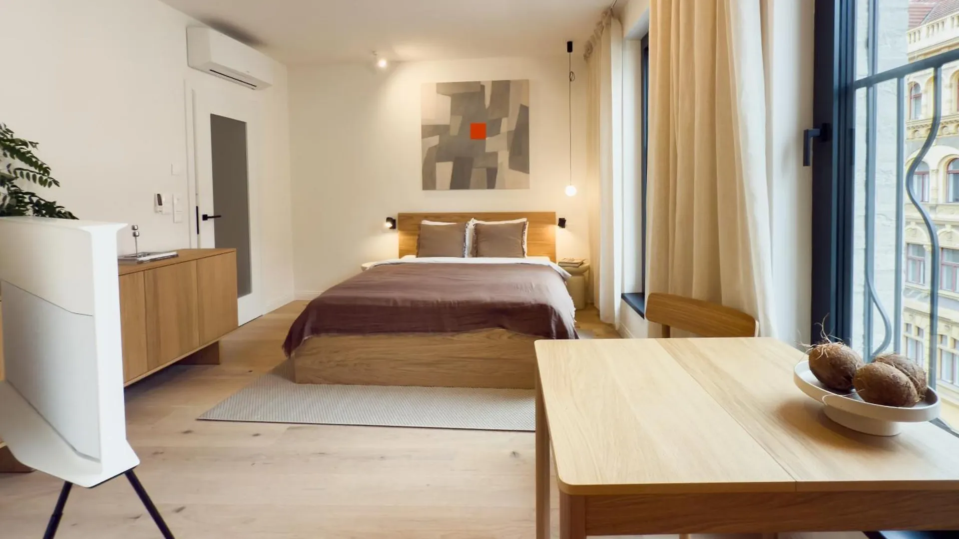 Turnkey I Henry'S Tower Apartments Prague Czech Republic