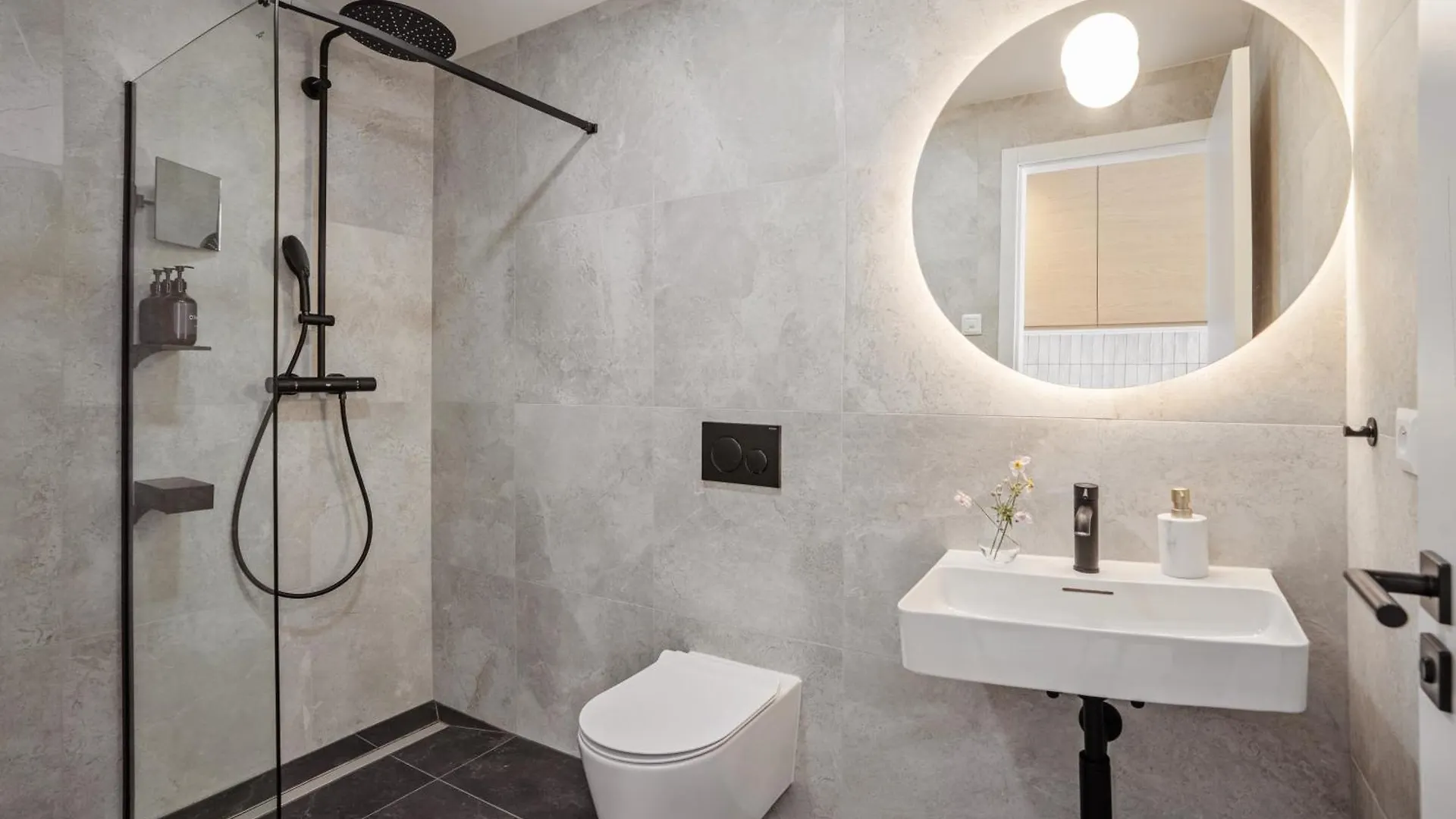 Turnkey I Henry'S Tower Apartments Prague Czech Republic