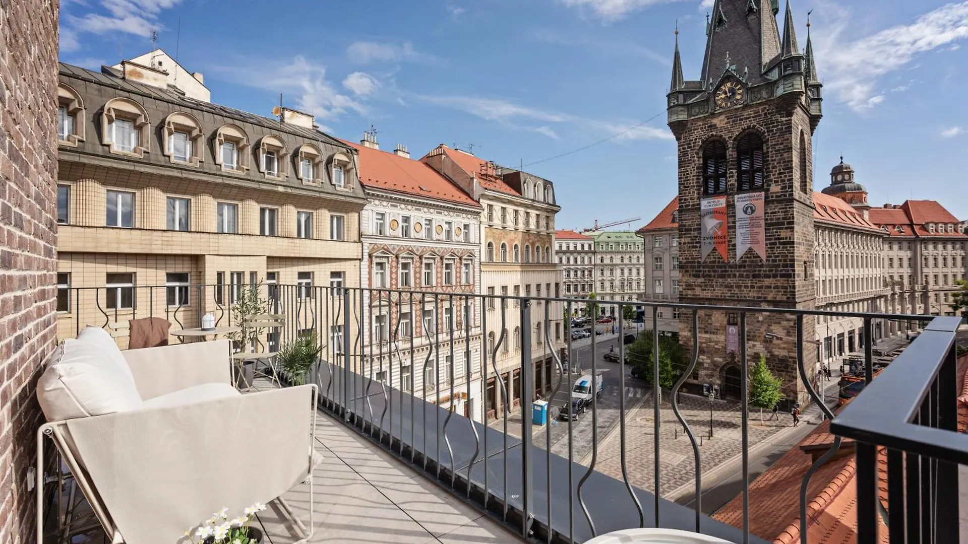 Turnkey I Henry'S Tower Apartments Prague